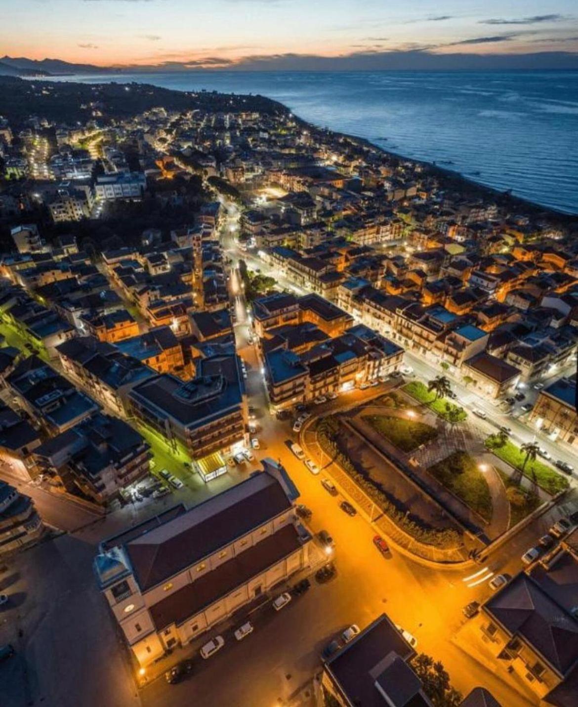 Appartamento Vista Isole Eolie Акведольчи Экстерьер фото